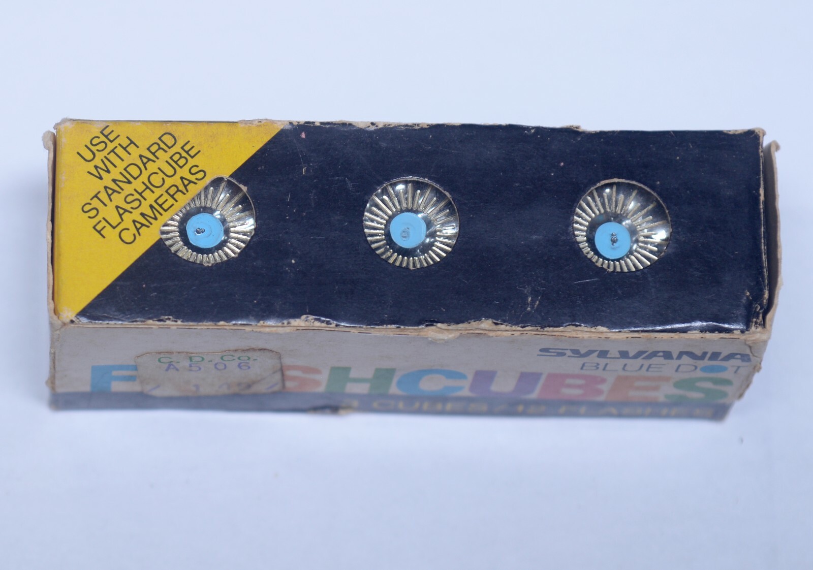 3 Sylvania Blue Dot FLASHCUBES Vintage Photography Flash