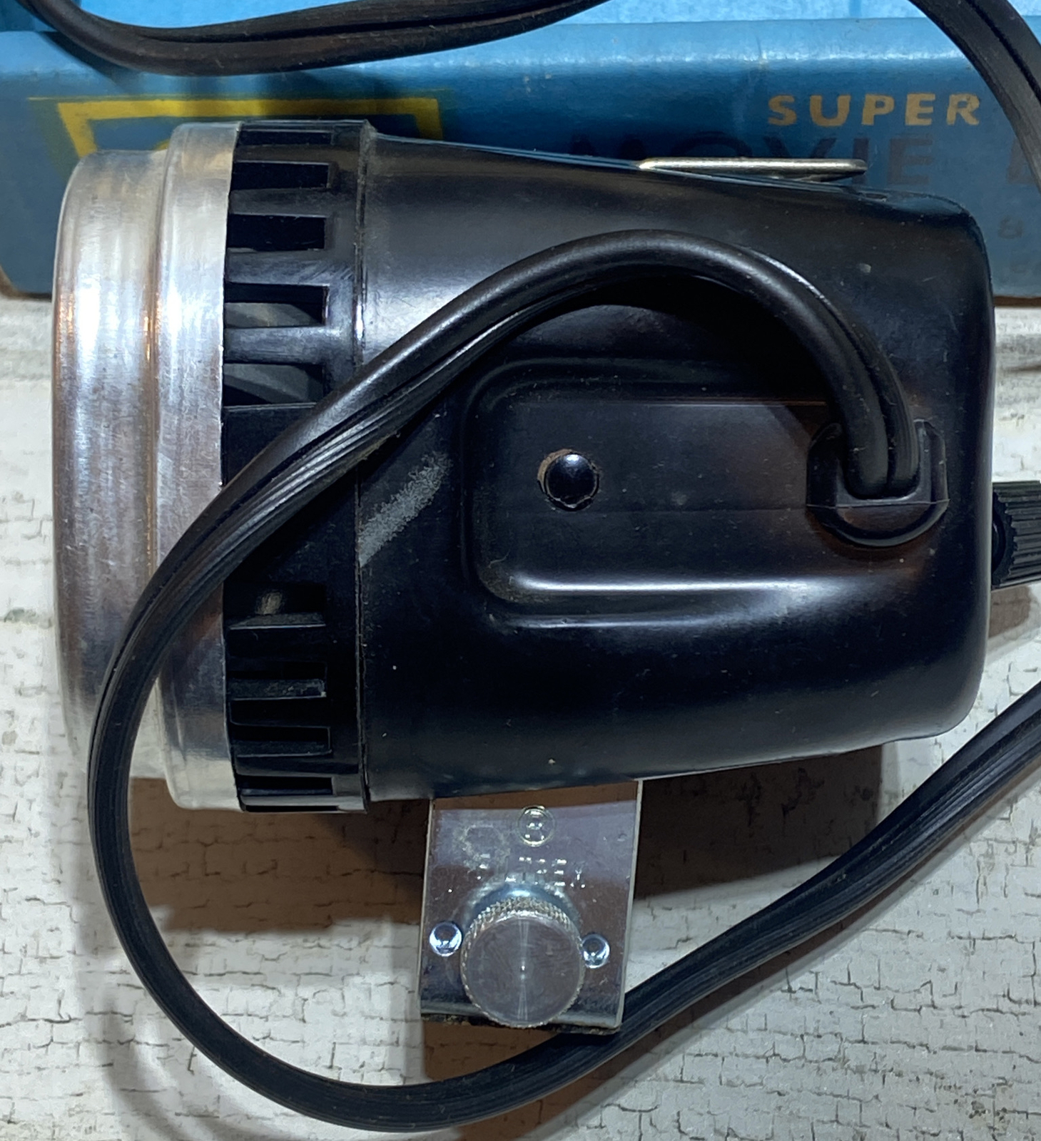 GE Super 8 PRO Movie Light Movielite Zoom Beam Model 75, Needs New Bulb