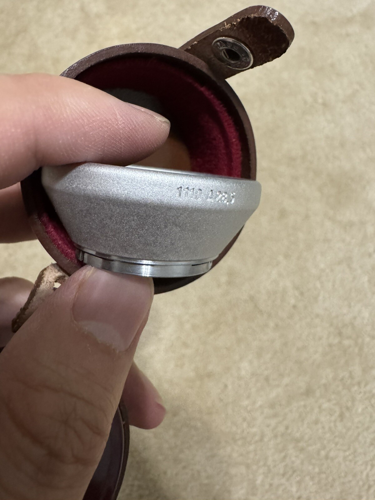 Zeiss Ikon 1110 28.5mm Push-On Lens Hood And Three 27mm Filters