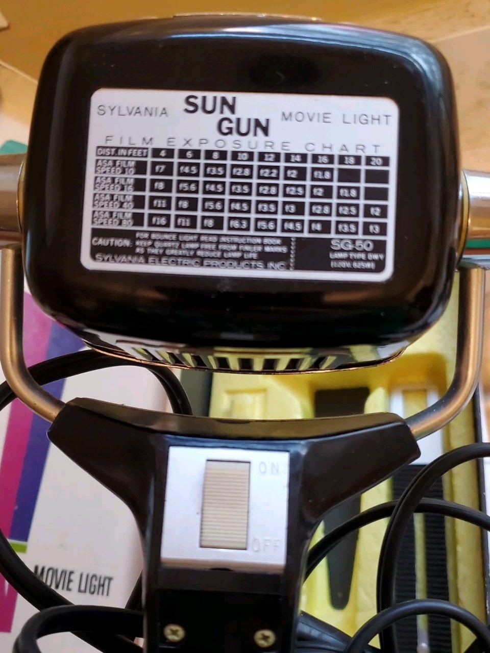 Vintage 1960’s Sylvania Sun Gun Movie Camera Light SG-50 Complete Working