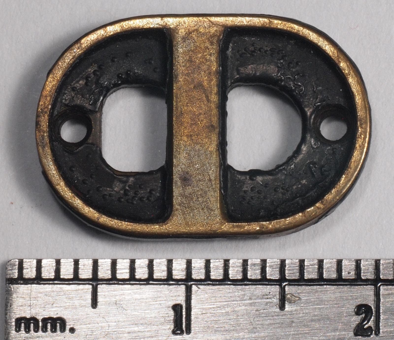 Original LEITZ Black Metal Eye-Piece Frame for Early Leica Screw-Mount Camera