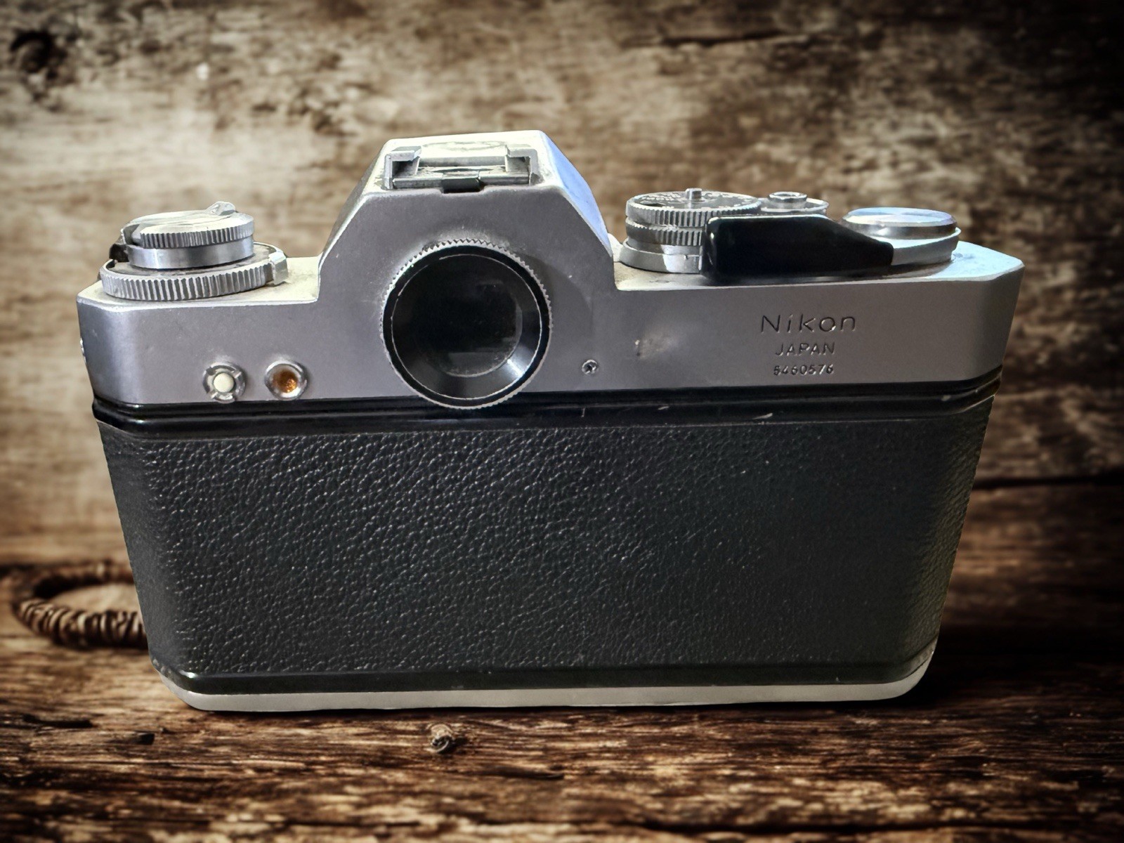Vintage Nikon Nikkormat EL 35mm SLR Film Camera w/ Nikkor 50mm f2 Lens Untested