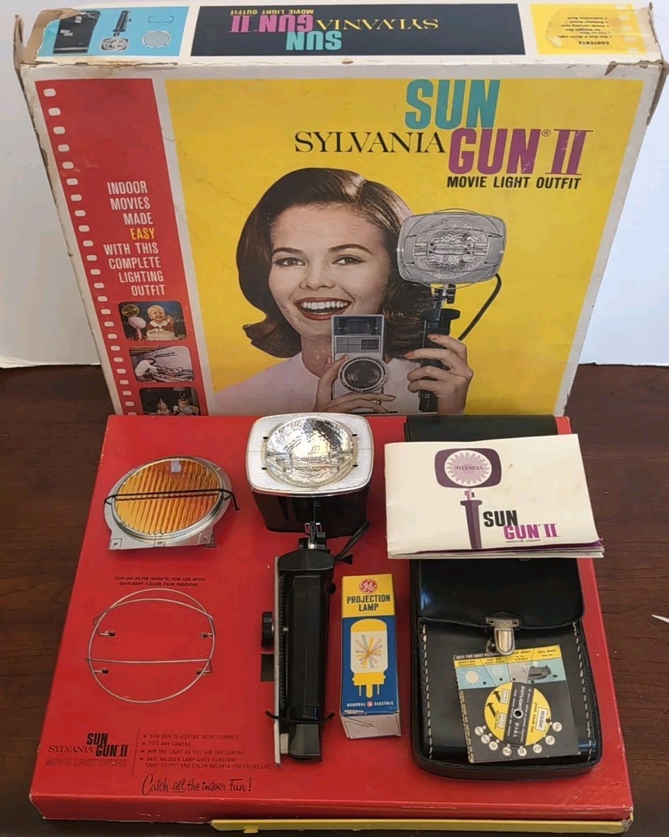 Vintage Sylvania Sun Gun II Movie Light Complete Set/ Movie Light Outfit