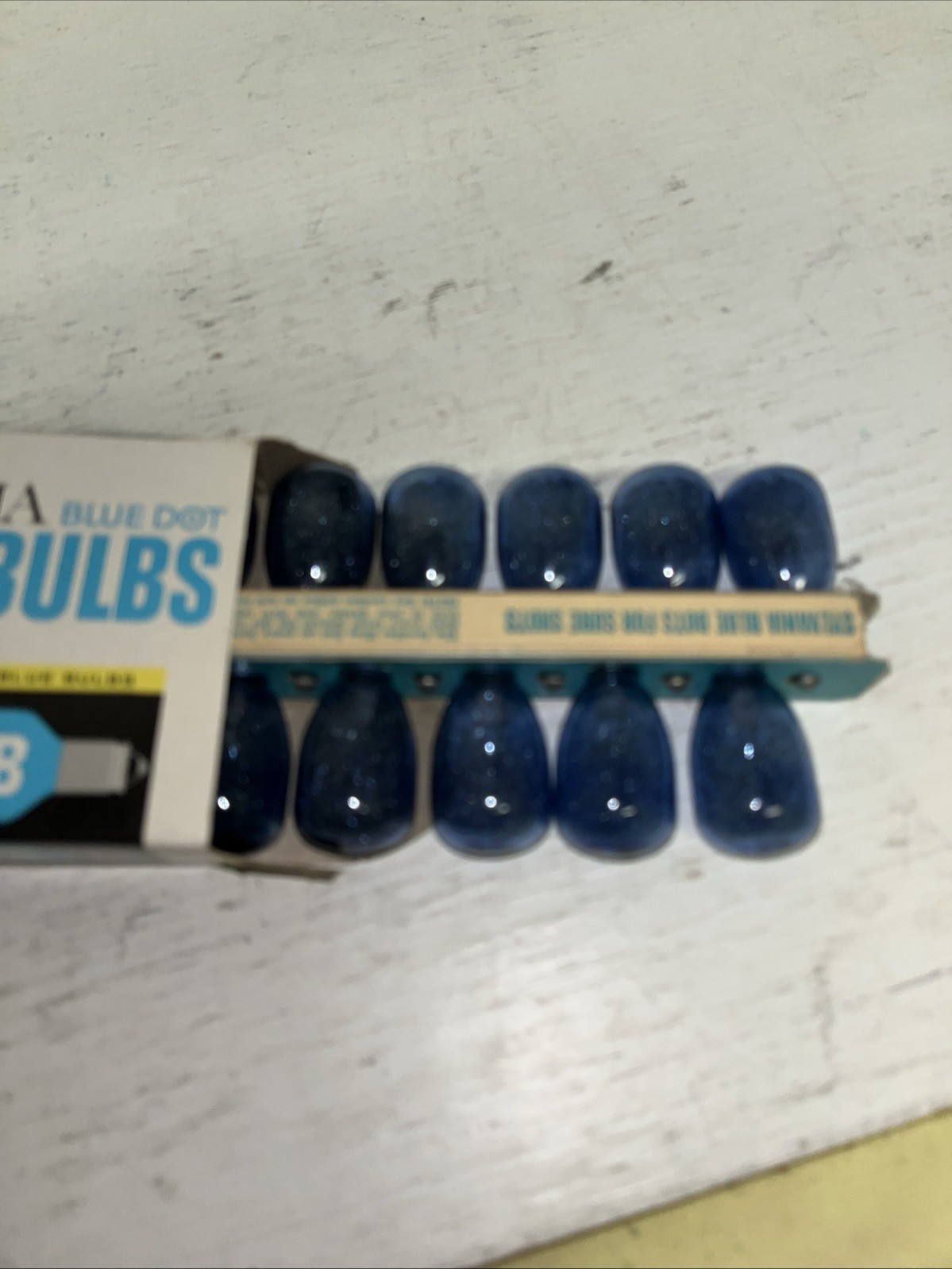 Sylvania Blue Dot Flash Bulbs flashbulbs M3B Twelve Blue Bulbs New Open Box