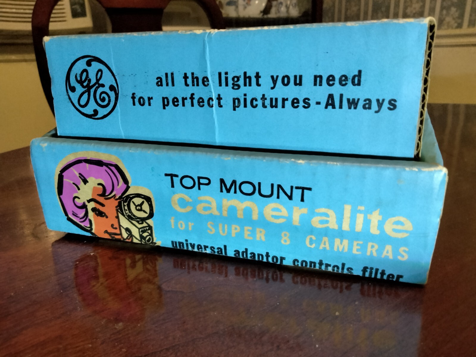 HOLLYWOOD CAMERALITE Model 919 Vintage Working GE TOPMOUNT for Movies/Cameras