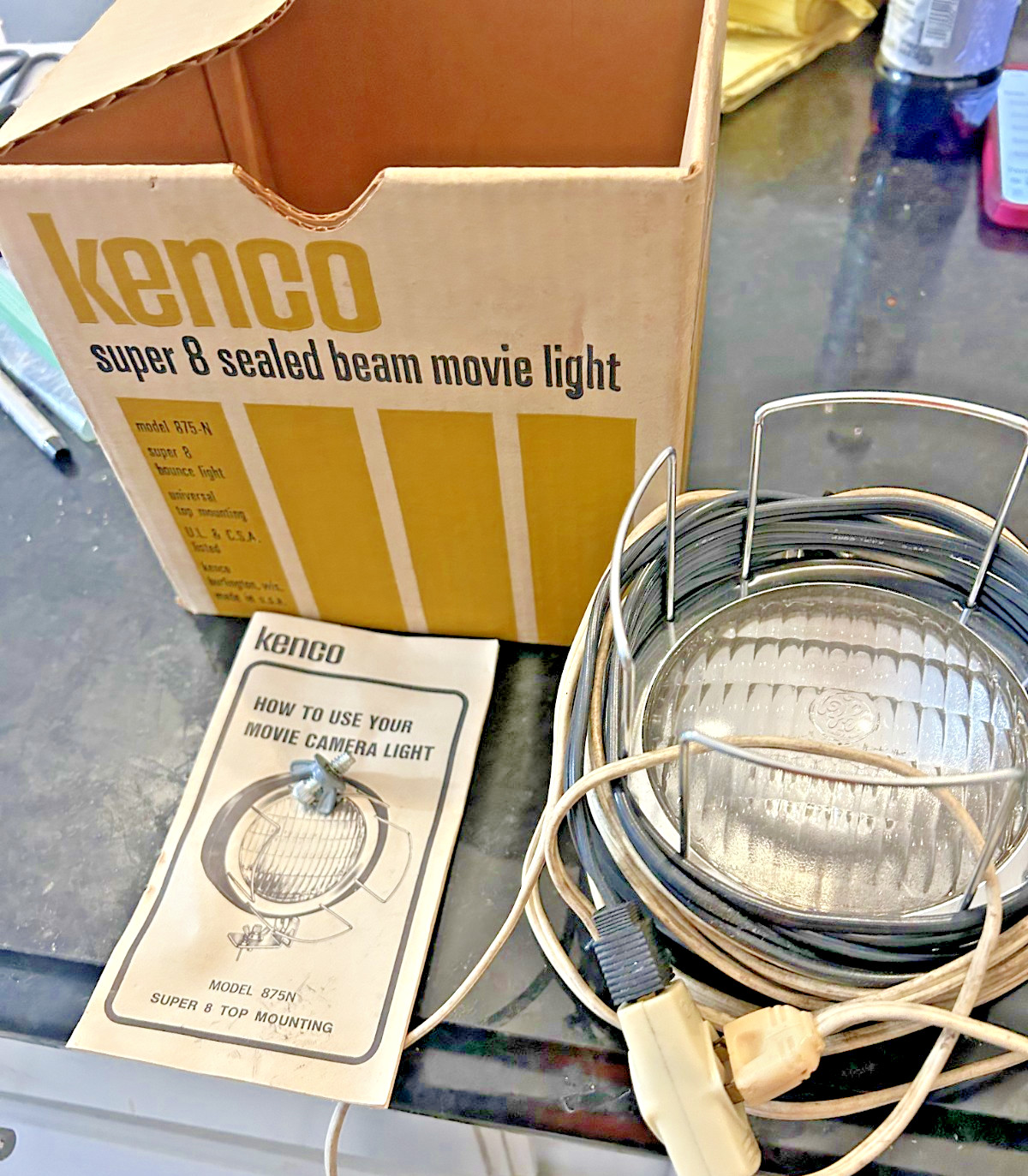 Kenco Super 8 Movie Light Vintage Film Camera Lighting w Box Tested Works