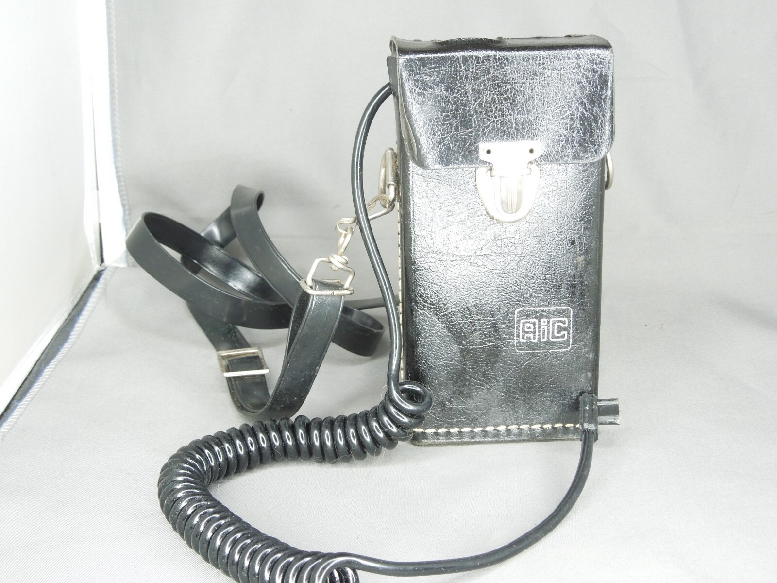 Vintage German Ultrablitz Bauer E200 Autoblitz Flash w/ Cord & Manual +Carrycase