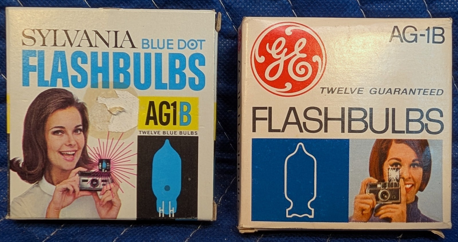 Vintage GE & Sylvania AG-1B Flashbulbs – both full, 24 bulbs total