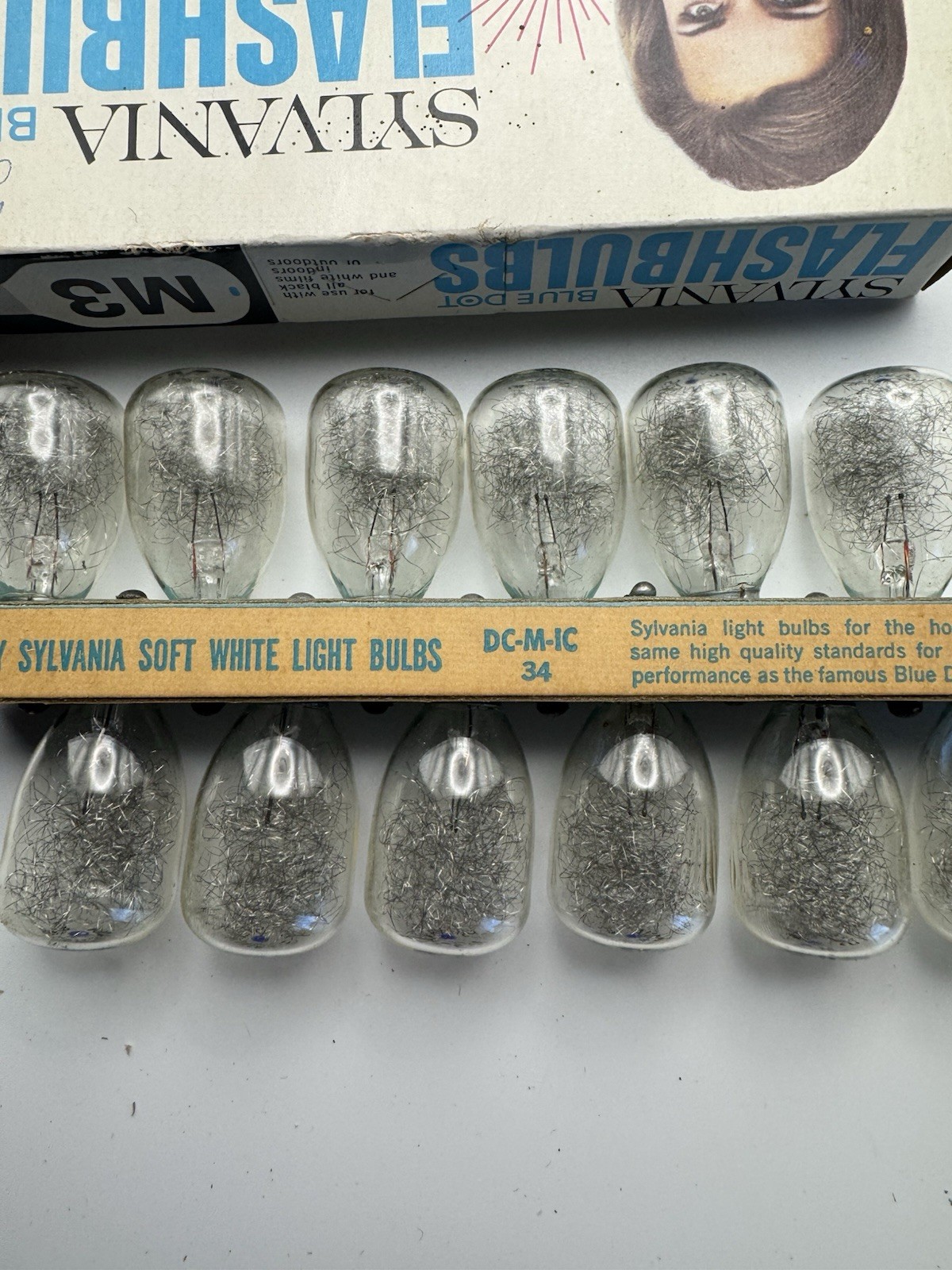 Lot of Vintage M3 And AG1 Flashbulbs In Original Packages