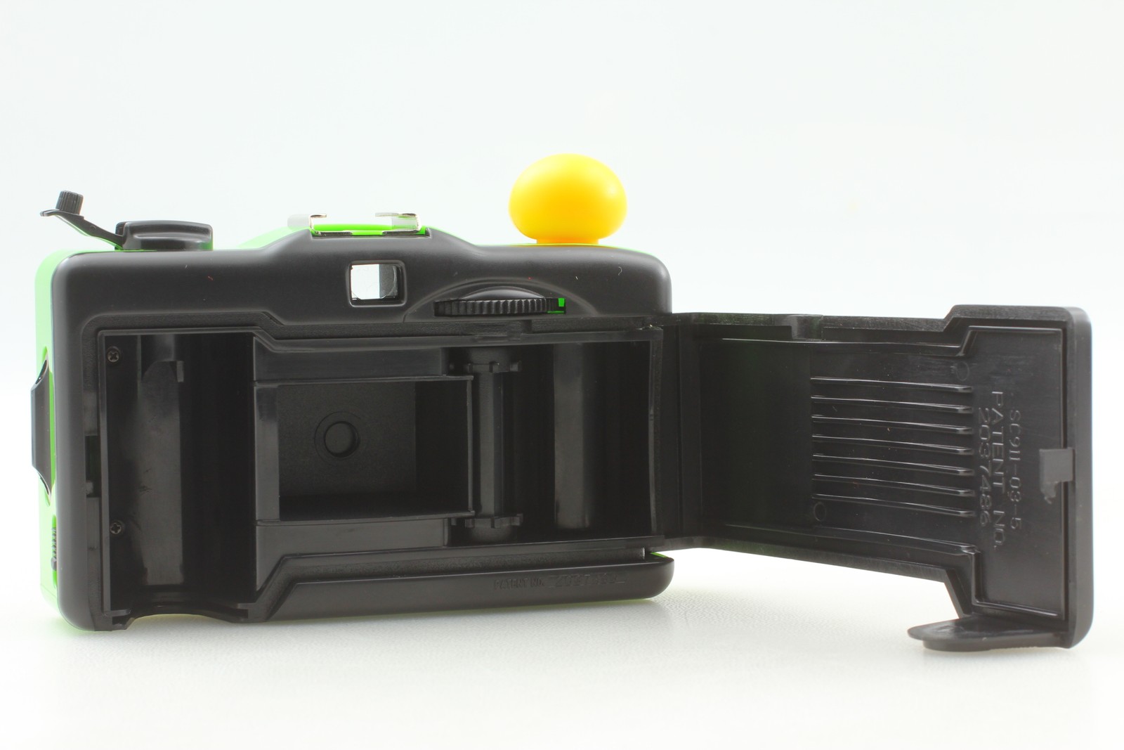 [Exc+5] Japanese Green Puyo Puyo 35mm Film Toy Camera Novelty Gift From JAPAN