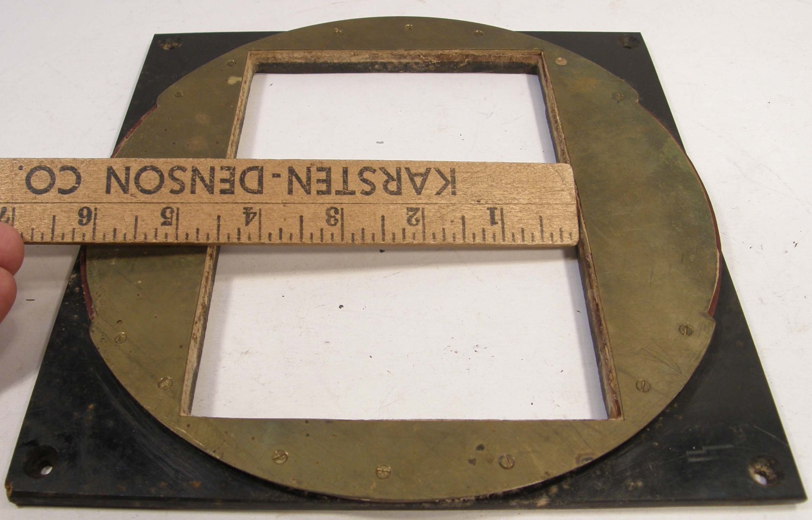 HOMEMADE VINTAGE 4 1/2″ BY 6 1/2″ ROTATING BACK PART FOR LARGE FORMAT CAMERA