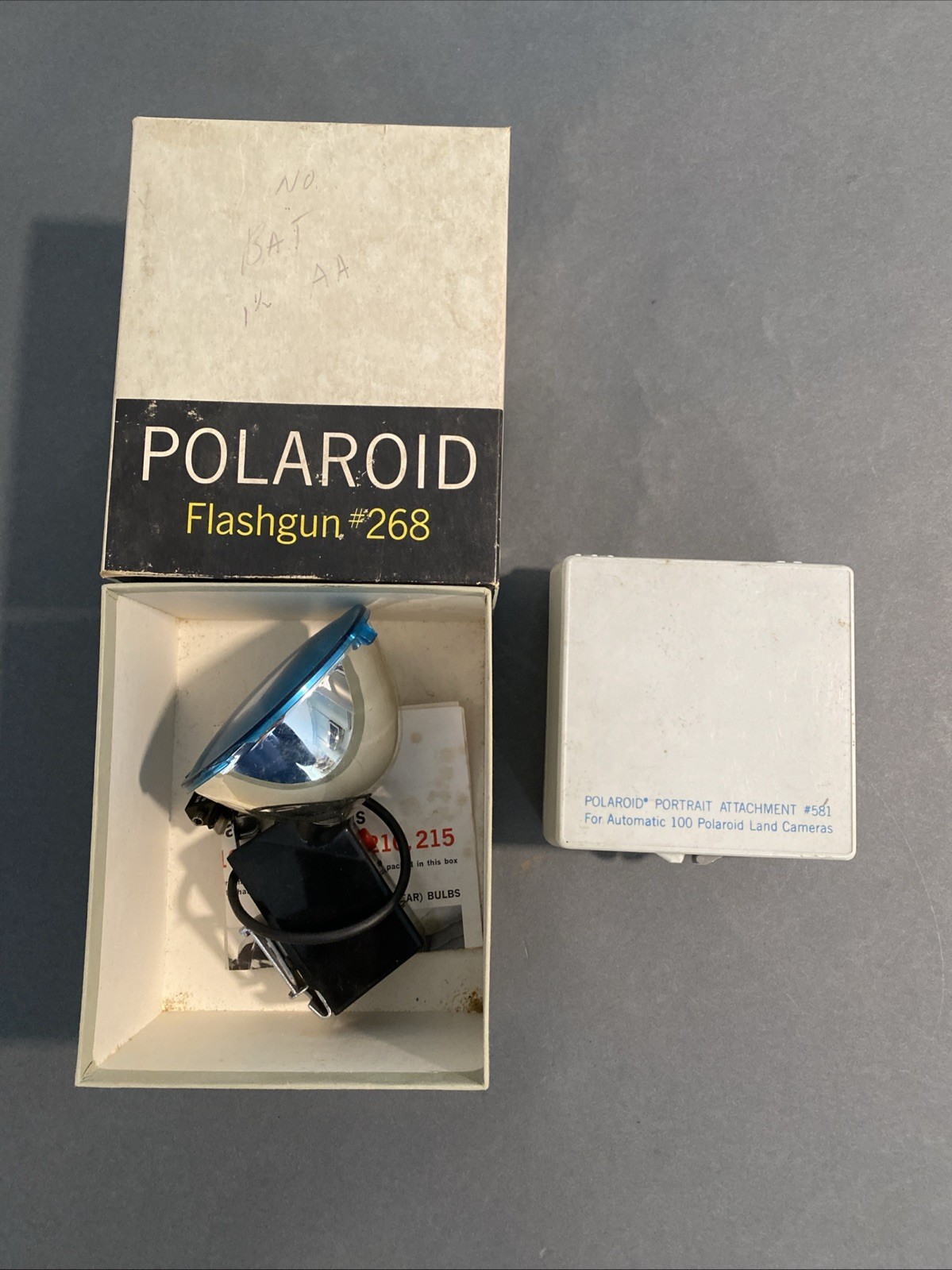 Polaroid Portrait Kit #471/581A Flashgun #268 Lot Land Camera