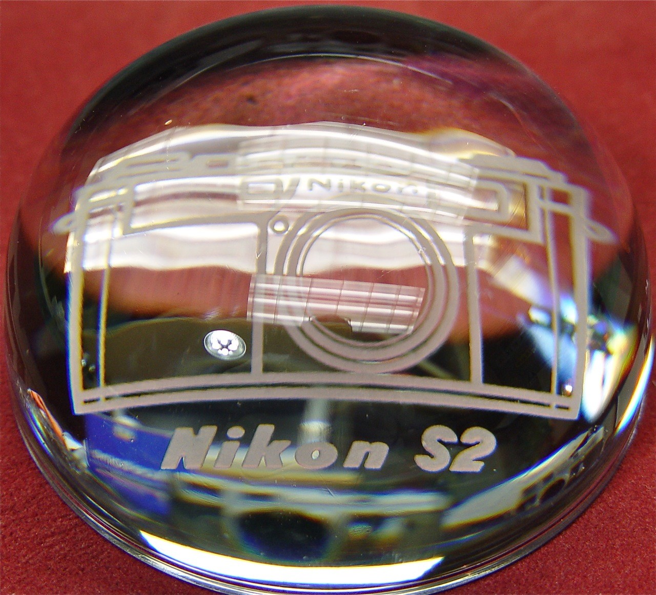 Nikon Rangefinder RF S2 Crystal Paper Weight ……….. Minty / Rare !!