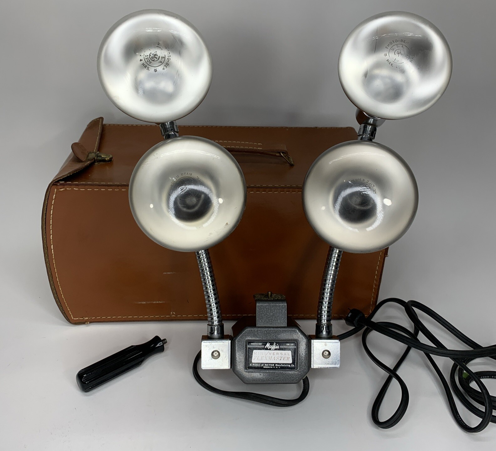 MAYFAIR FLEXMASTER Movie Camera Light With Vintage Working Handle STEAMPUNK Case