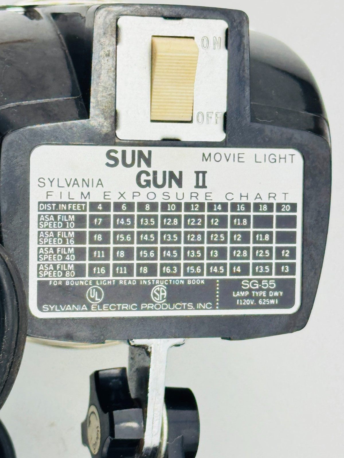 Vintage Sylvania Sun Gun II Movie Light SG-55 Lamp Light & Heat Guard Mountable