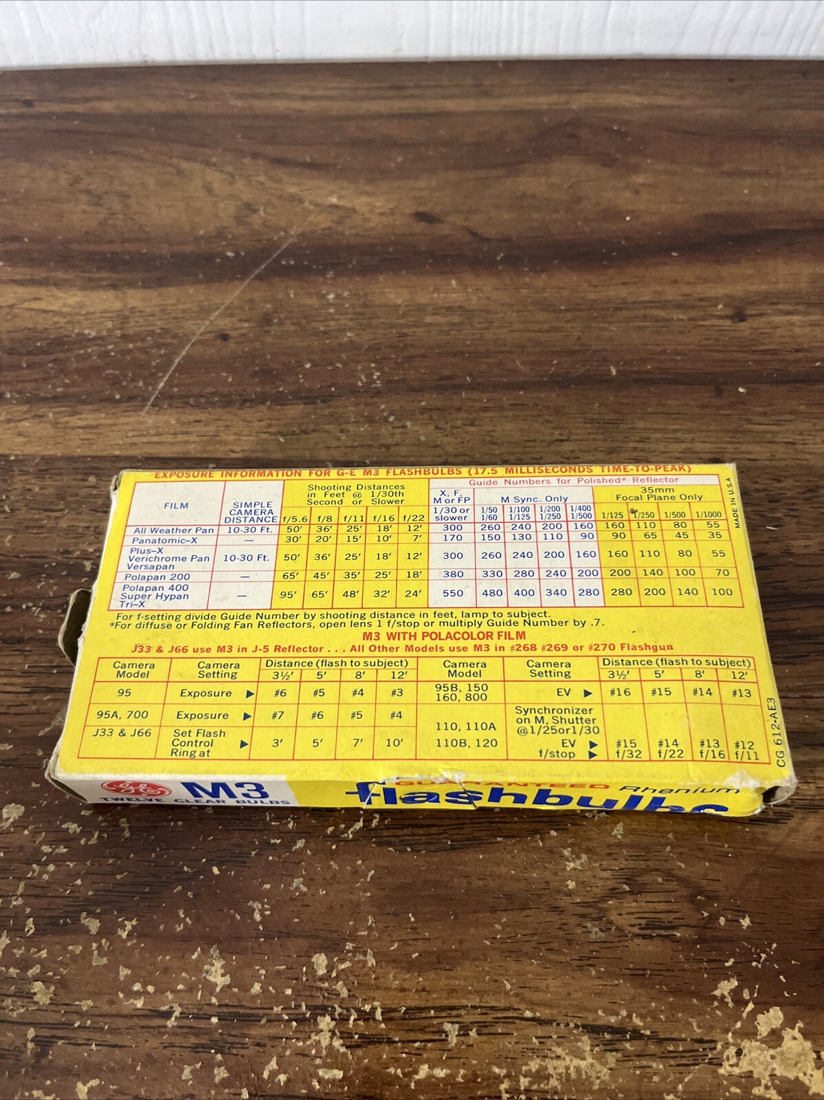 General Electric GE M3 Flashbulbs Clear Flash Bulbs Vintage Camera