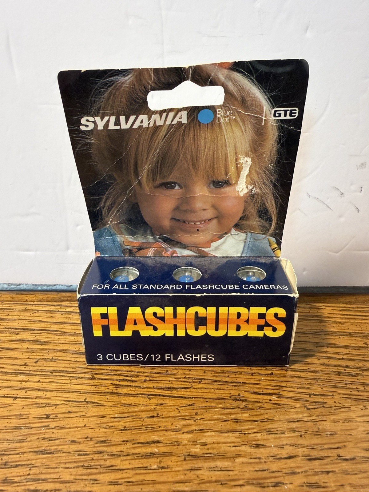 Vintage Sylvania Blue Dot Flashcubes 3 Cubes 12 Flashes GTE New Old Stock NOS