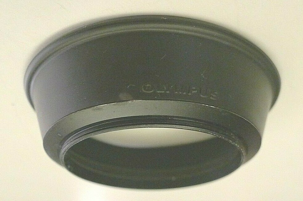 Olympus 28mm F2.8 / 28mm – F3.5 Lens Hood – Rubber – Made in Japan