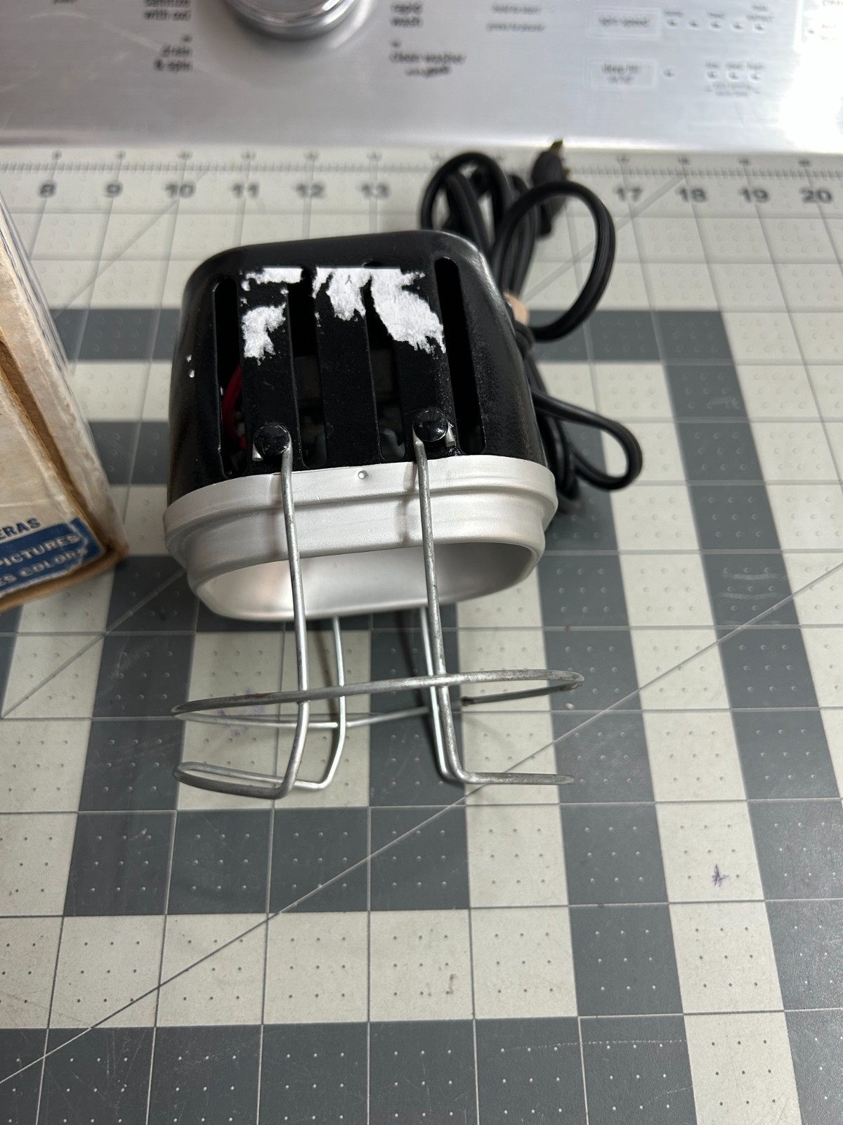 EUC Vintage Acme Movie Video Camera Supplement Light 800 XL-Lite Plug in