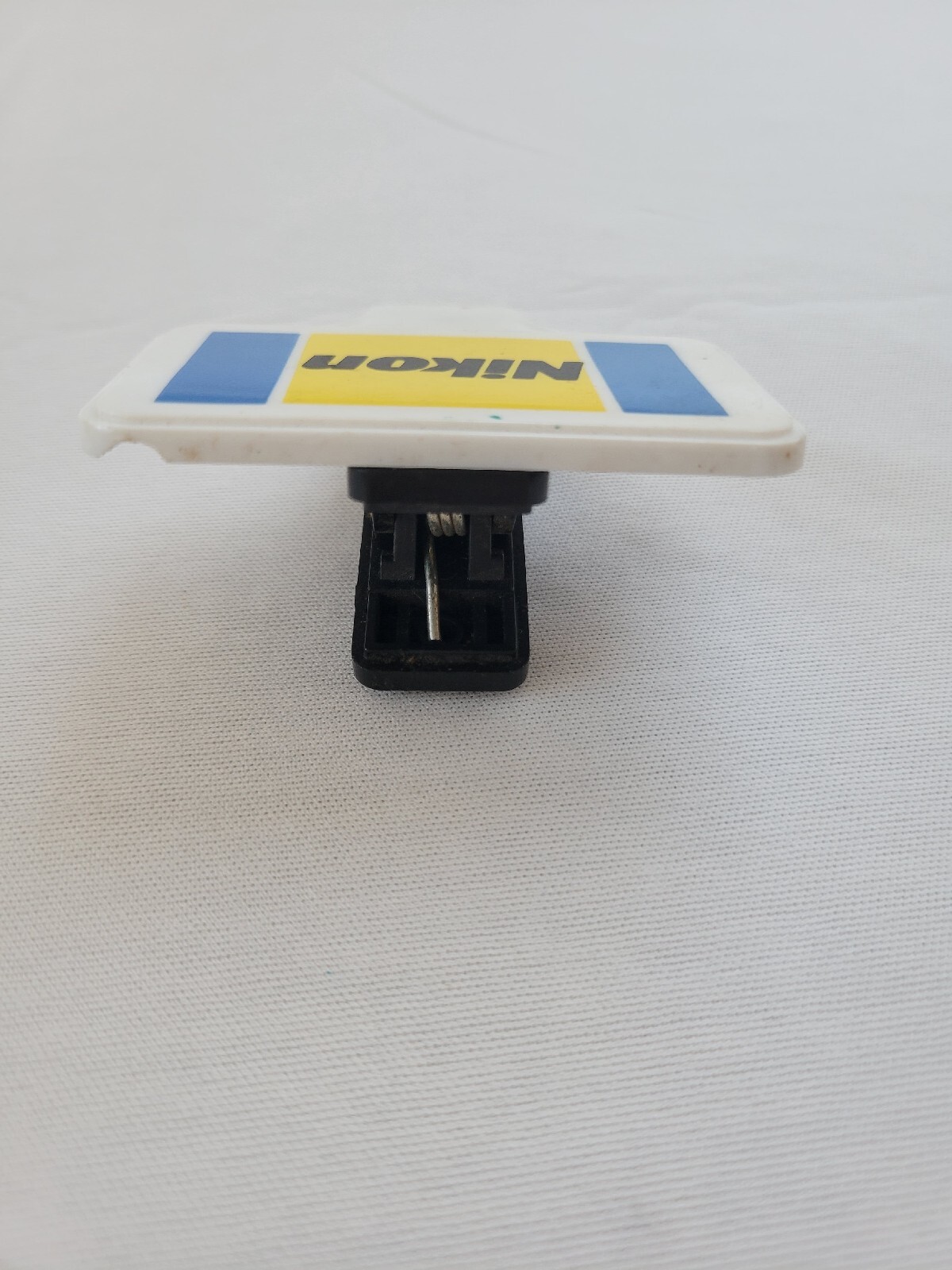 Nikon Magnetic Clip Promo From The 1980s