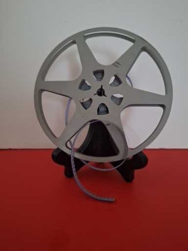 Photosphere Company Inc NY City 300 ft 8mm projection reel and canister