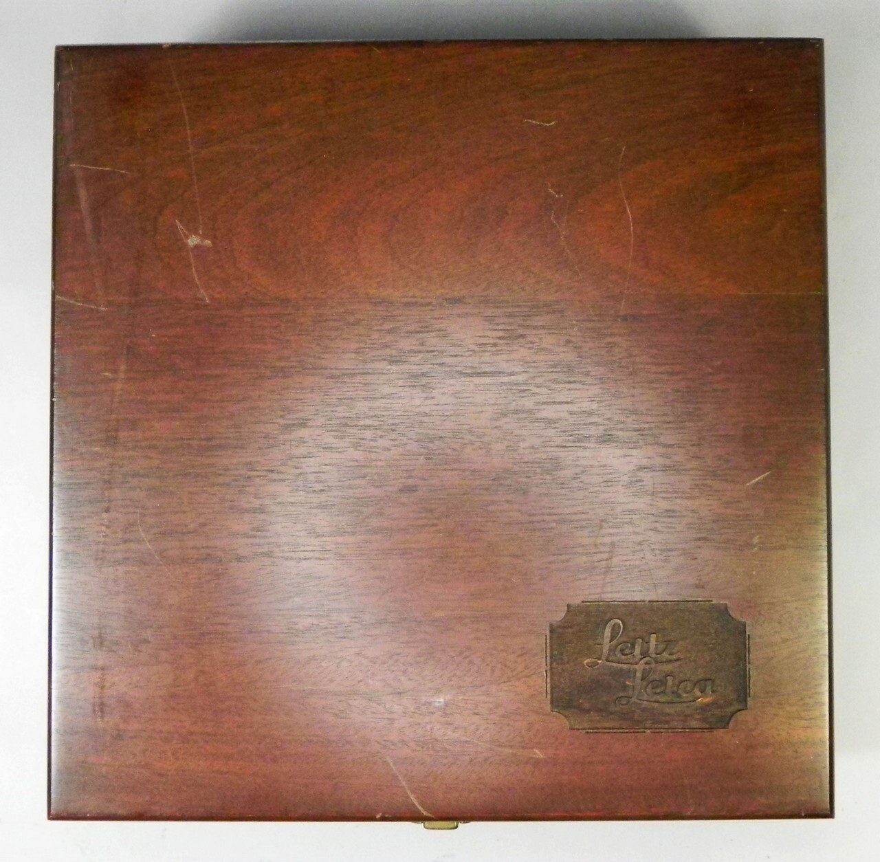 Leica Big Wood Presentation Wood Box #1 …………. Very Rare !!