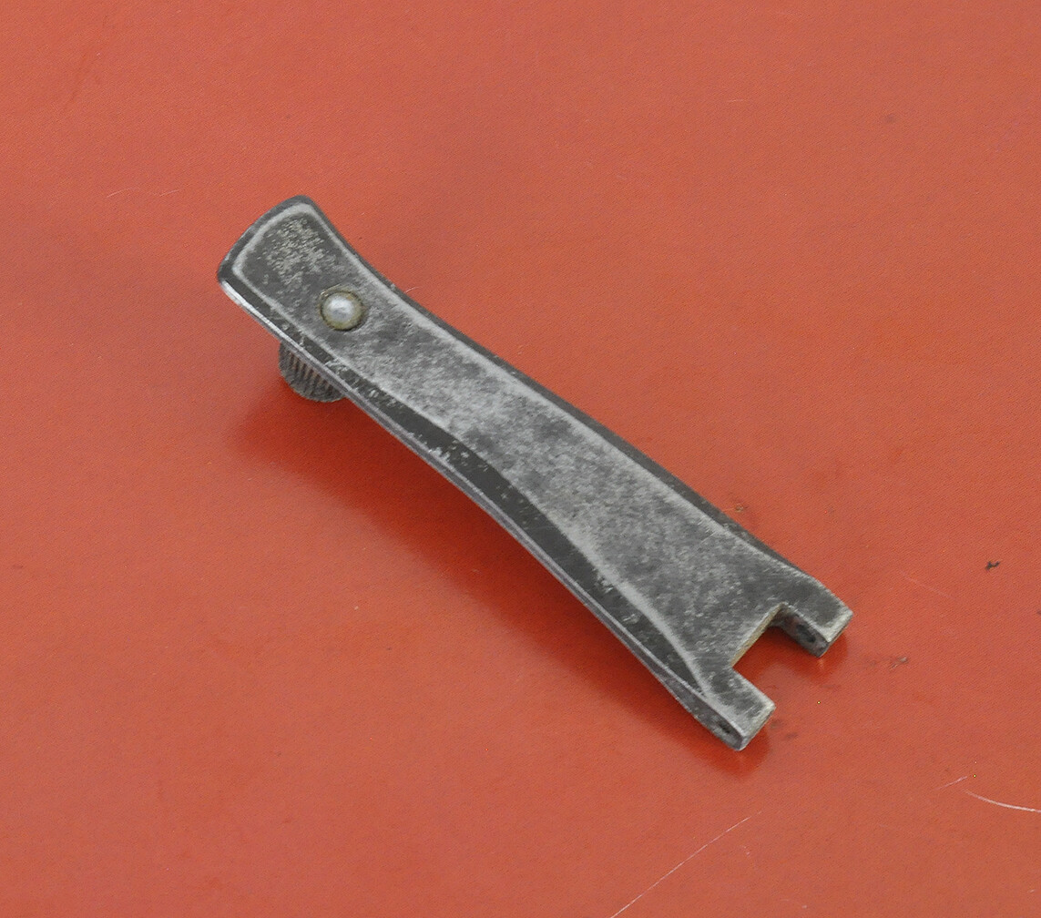 Mamiya C330 TLR Camera’s Film Advance Lever – Genuine Parts