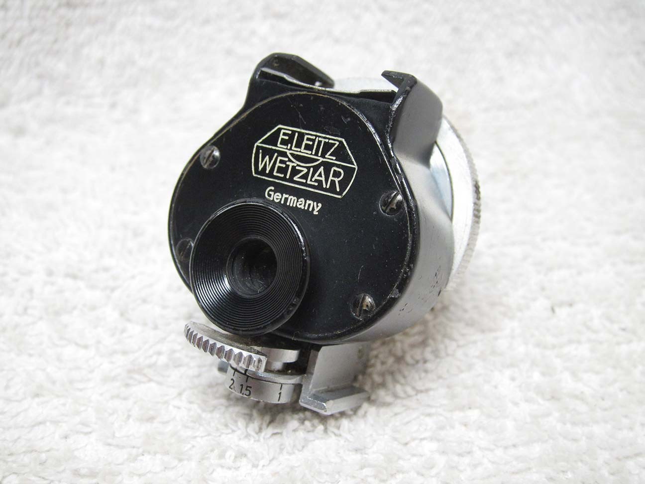 Vintage Leitz LEICA VIOOH Lyre-Shape Variable View Finder 35-135mm Viewfinder