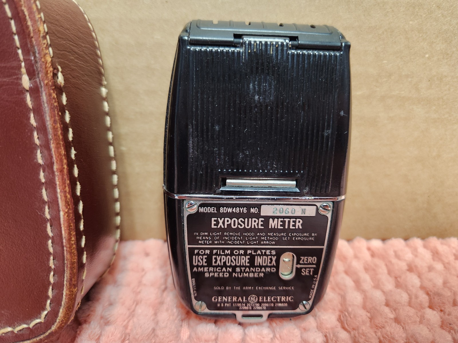VTG General Electric Exposure Light Meter GE Model 8DW48Y6 w/ Leather Case