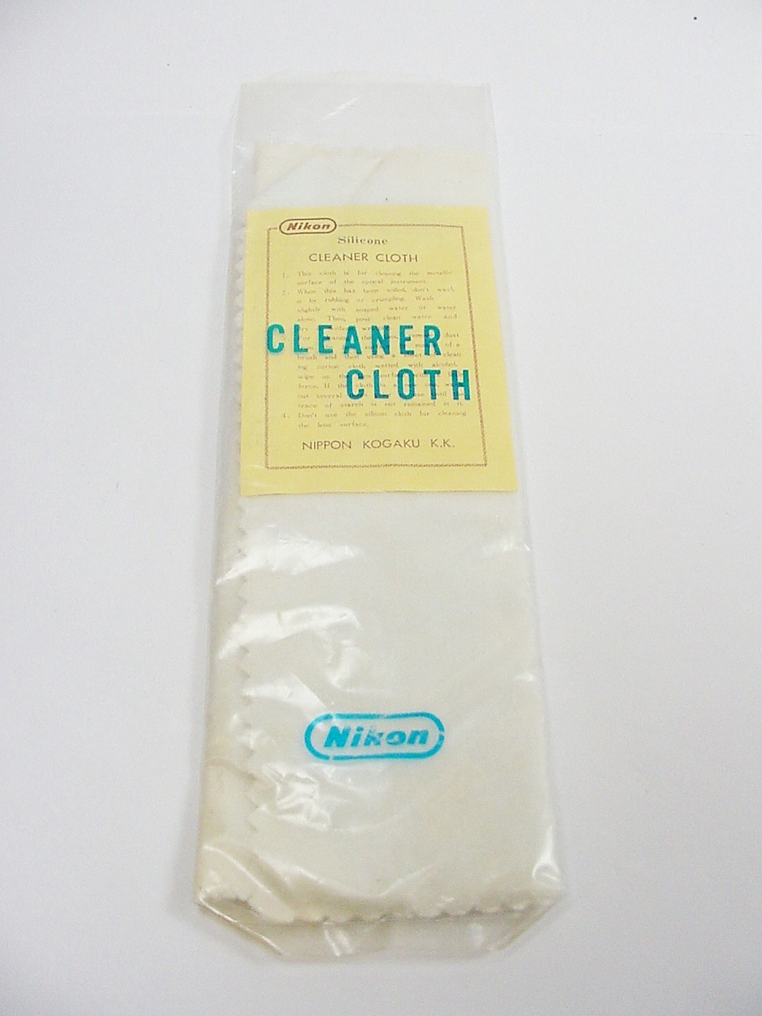 Nikon Cleaner Cloth | c1970 | Silicone Optical Cloth | NOS | New | $9.50 |