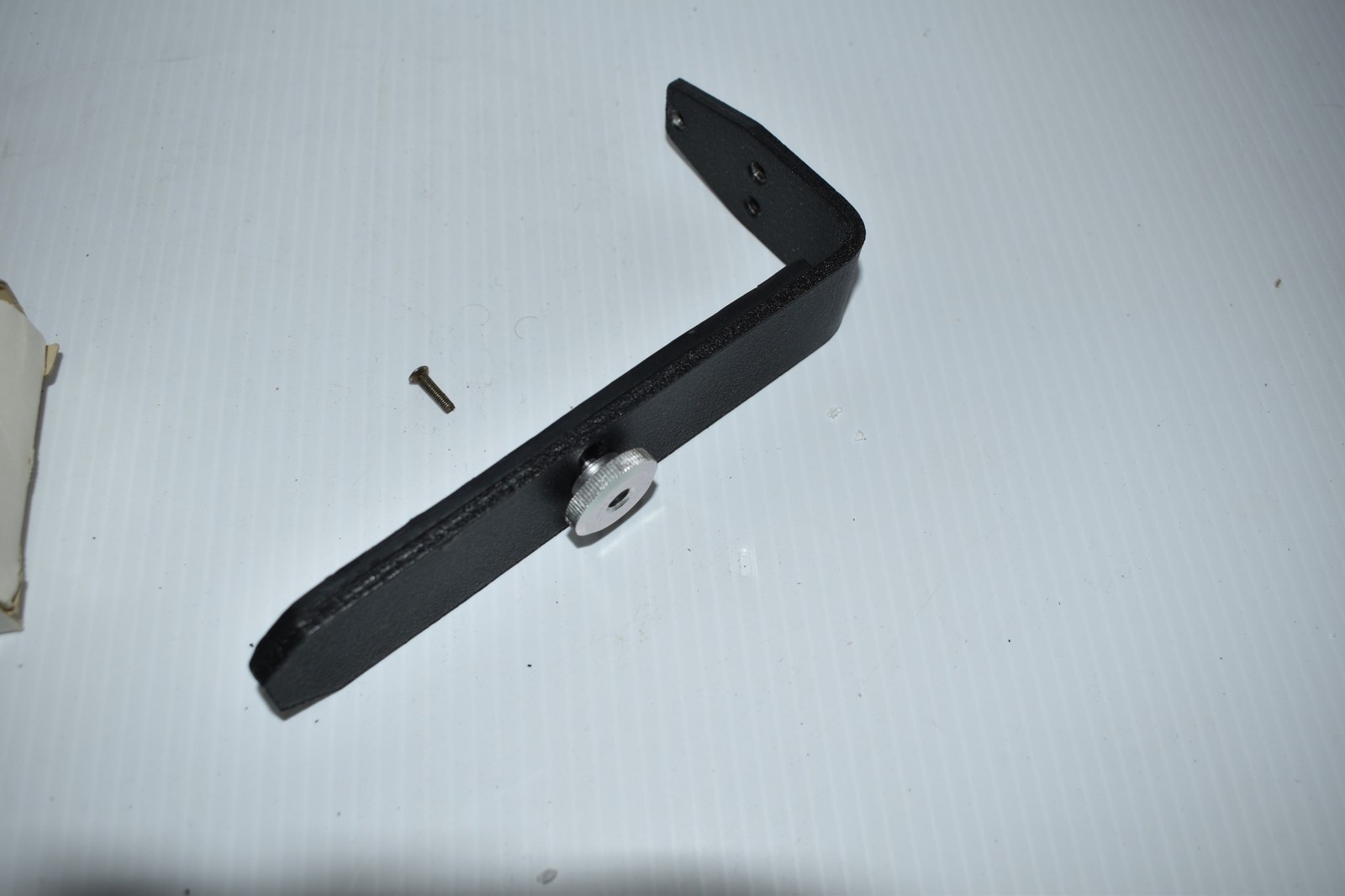 VINTAGE CAMERA FLASH BRACKET #4315 -MADE IN KOREA – NEW (OQI7)