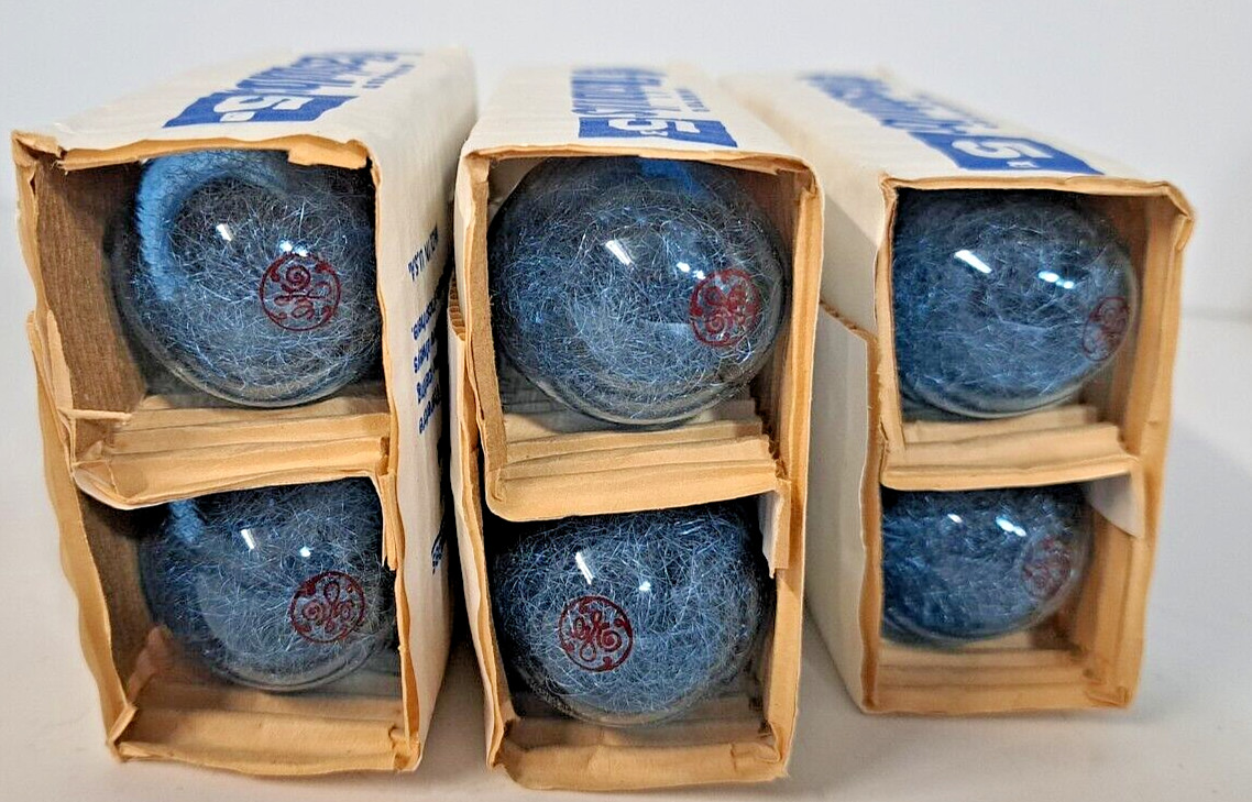 General Electric Flashbulbs 5B 12-Pack Unused Box & Packing Vin 1960’s RARE