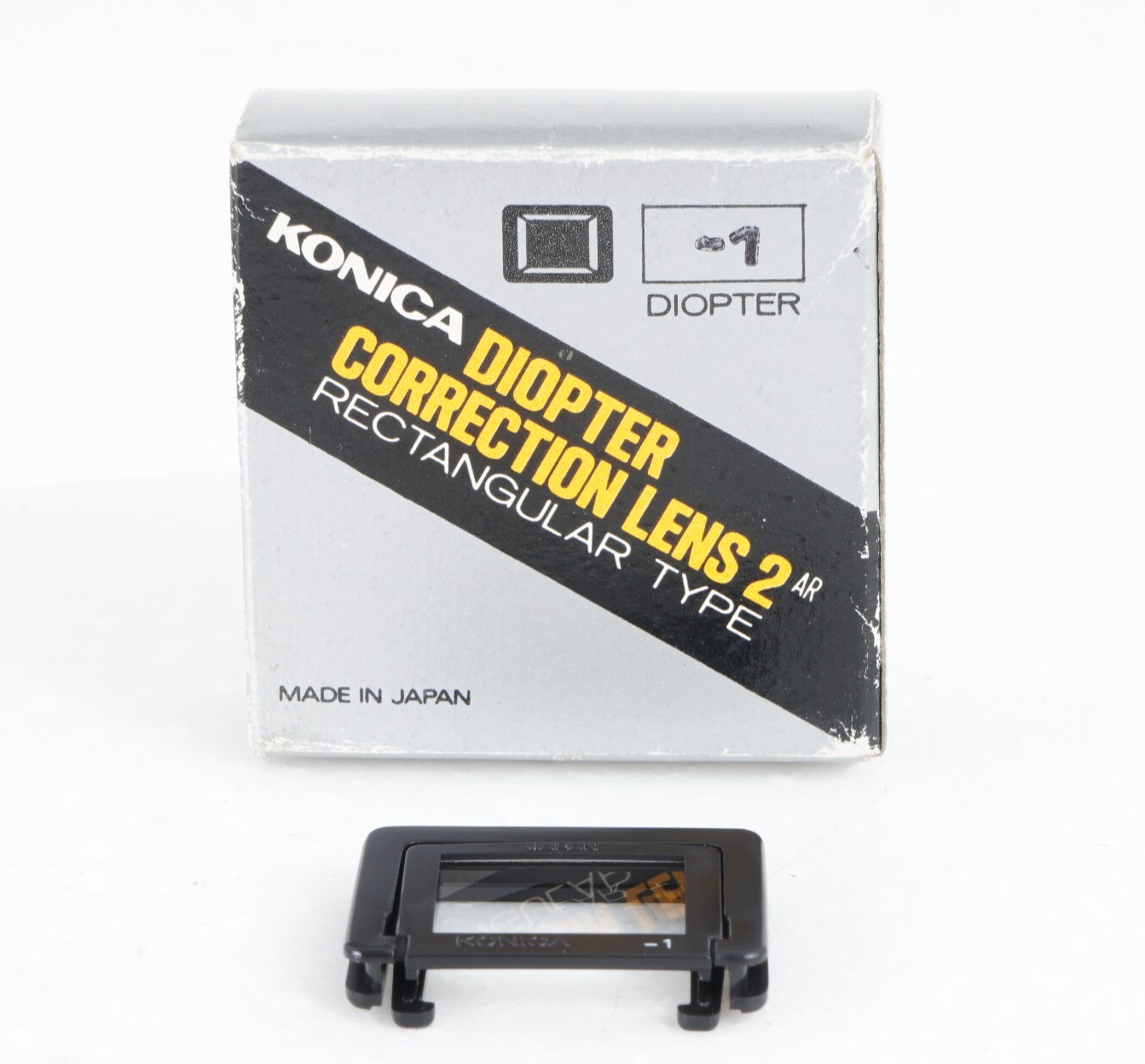 – VINTAGE KONICA DIOPTER CORRECTION LENS 2 AR -1 RECTANGULAR TYPE NEW OLD STOCK