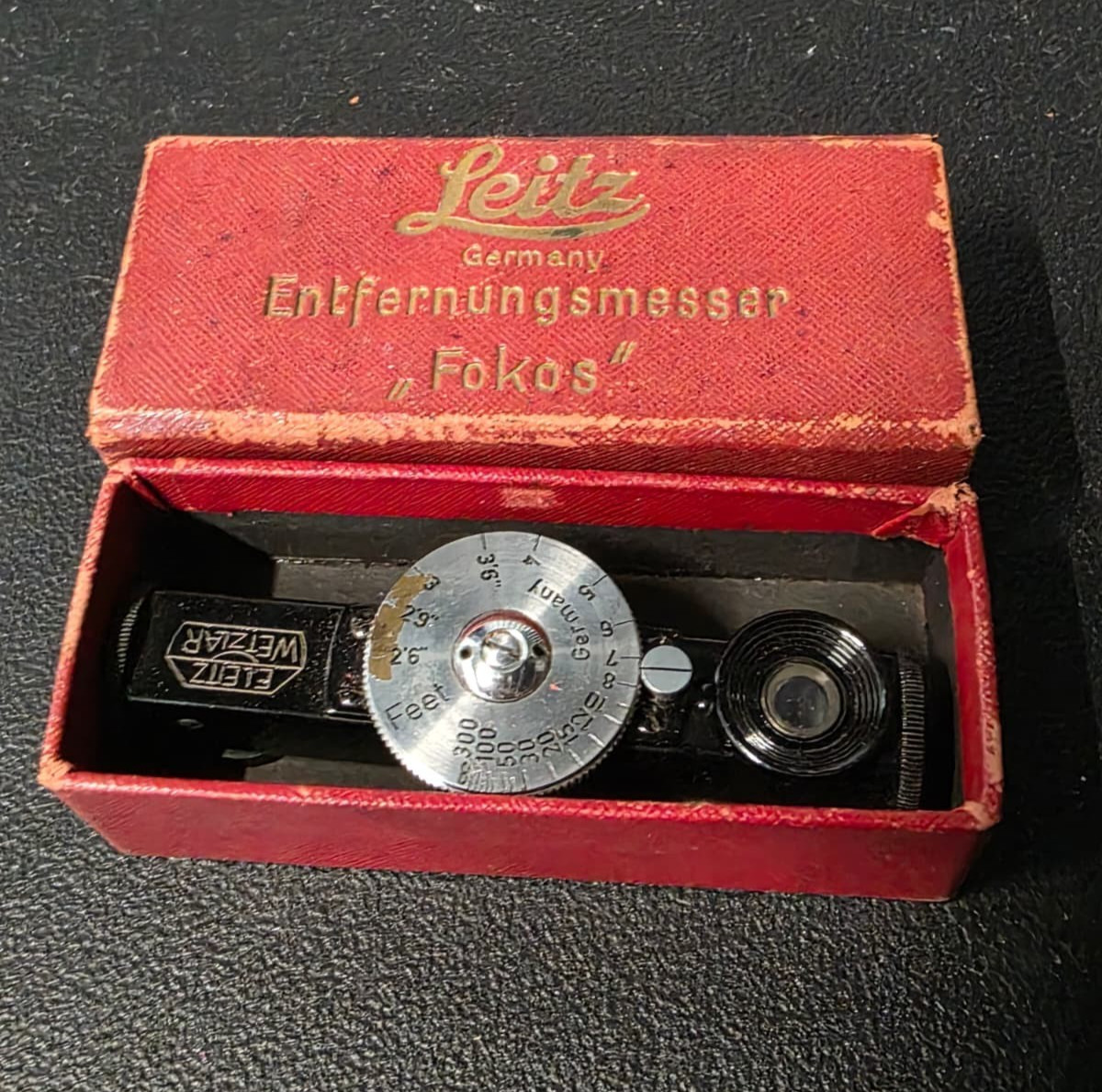 Leica Leitz Wetzlar “Fokos” Rangefinder – Black & Nickel – Feet Scale w/ Box
