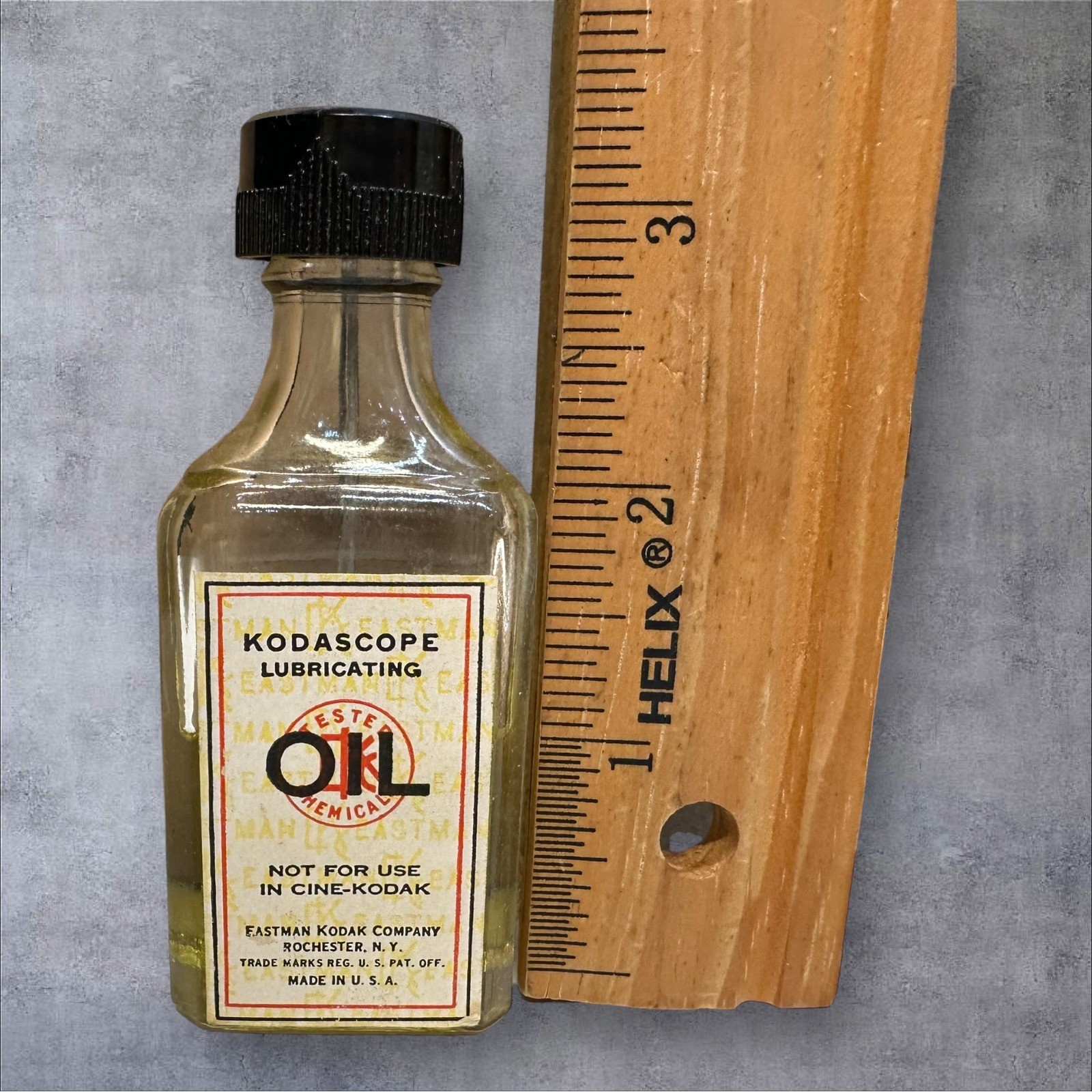 Eastman Kodak Kodascope Lubricating Oil Vintage Glass Bottle Box