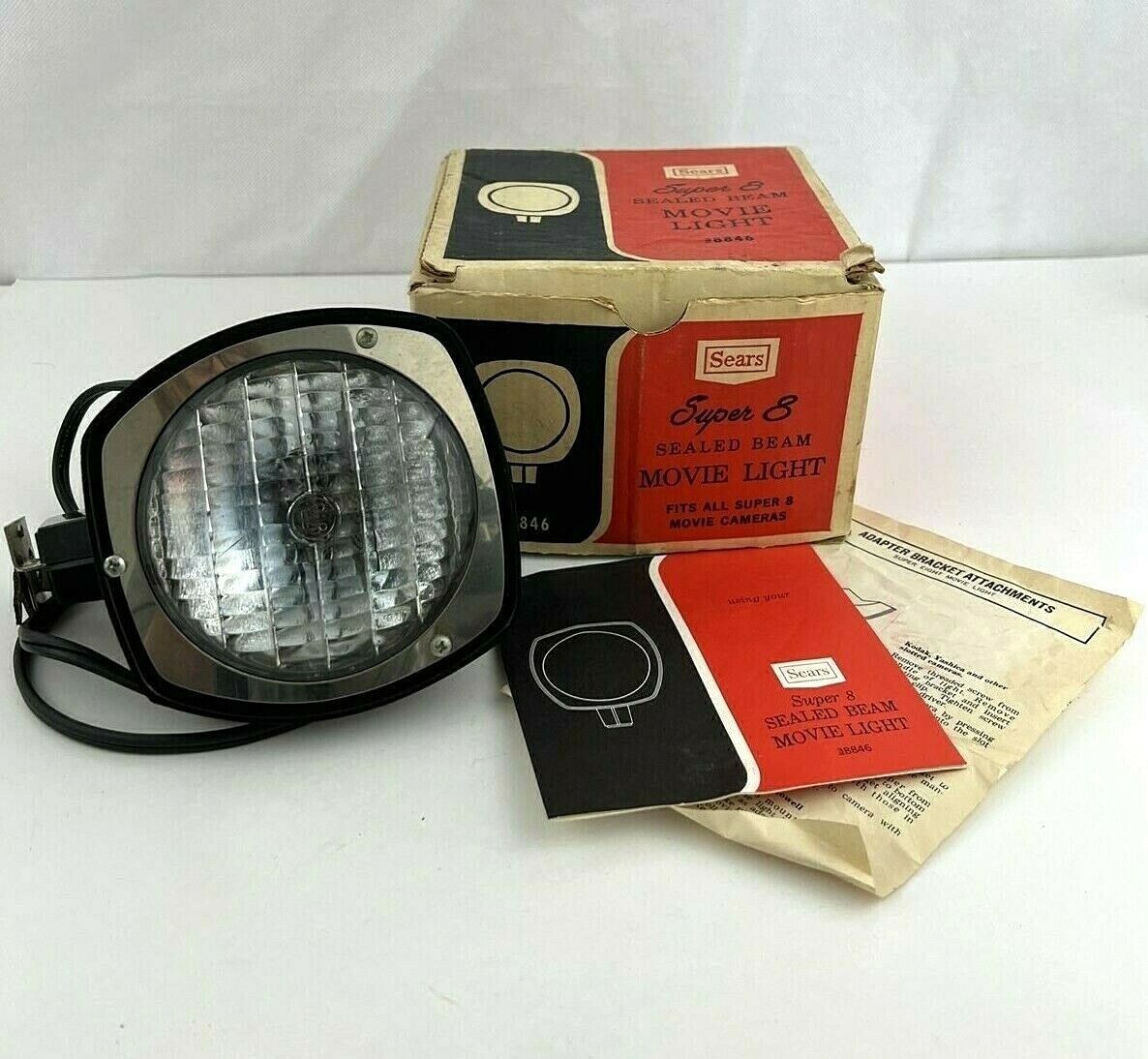 Vintage Sears Super 8 650 Watt Sealed Beam Movie Light Model 8846 w/ Box