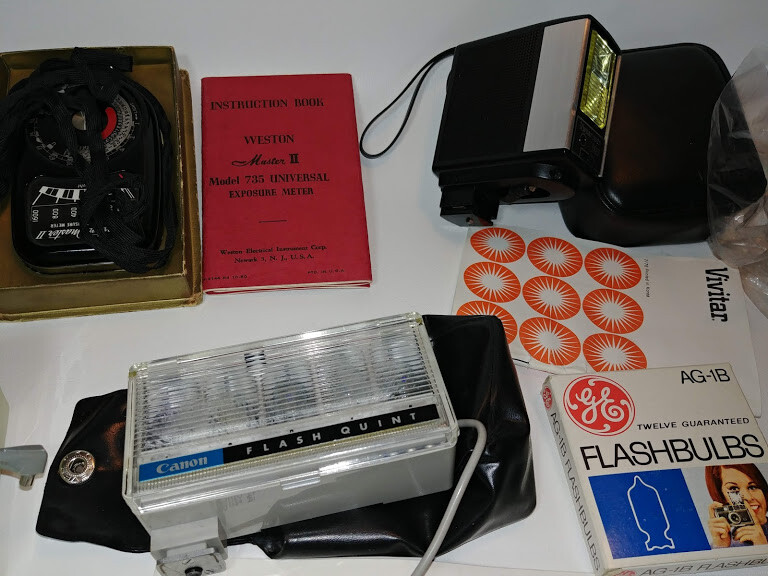 Canon Vivitar Agfatron 35mm SLR Film Camera Accessory Flash Lot & More Vintage