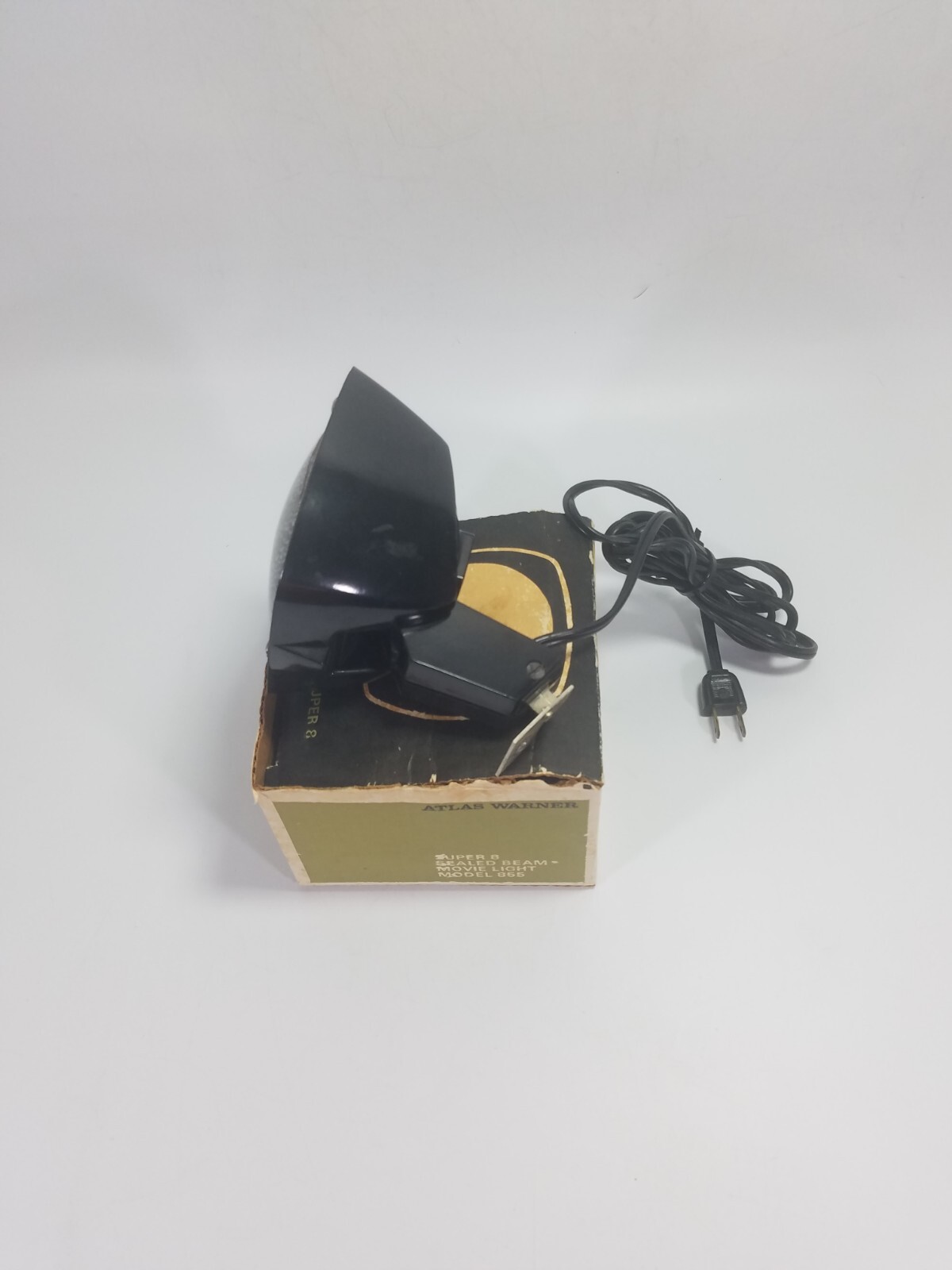 Atlas Warner Super 8 Sealed Beam Movie Light Model 855 Excellent Vintage Cond