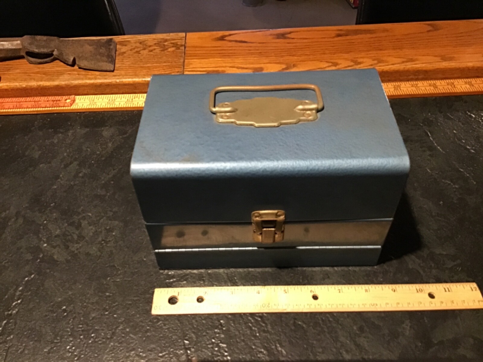 Box, Blue Metal Film Storage Box, Vintage and Unique, Carry Box for 12 film reel