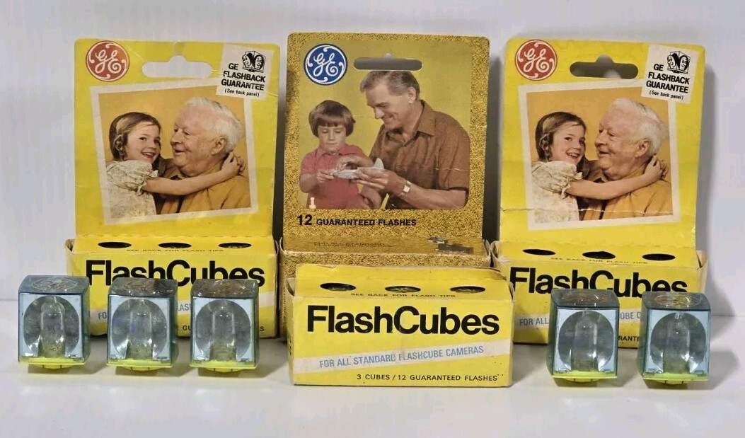 17 GE Flash Cubes Original Box 4 3cube Packs & 5 Loose NOS