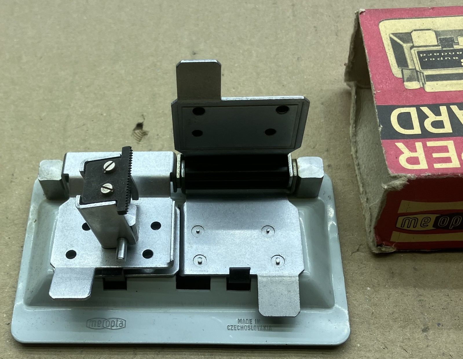 VINTAGE Super 8 film splicer