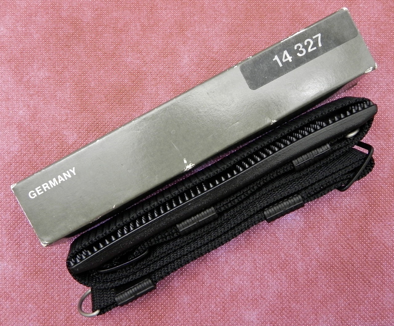 Leica 14327 Strap for M …………. LN