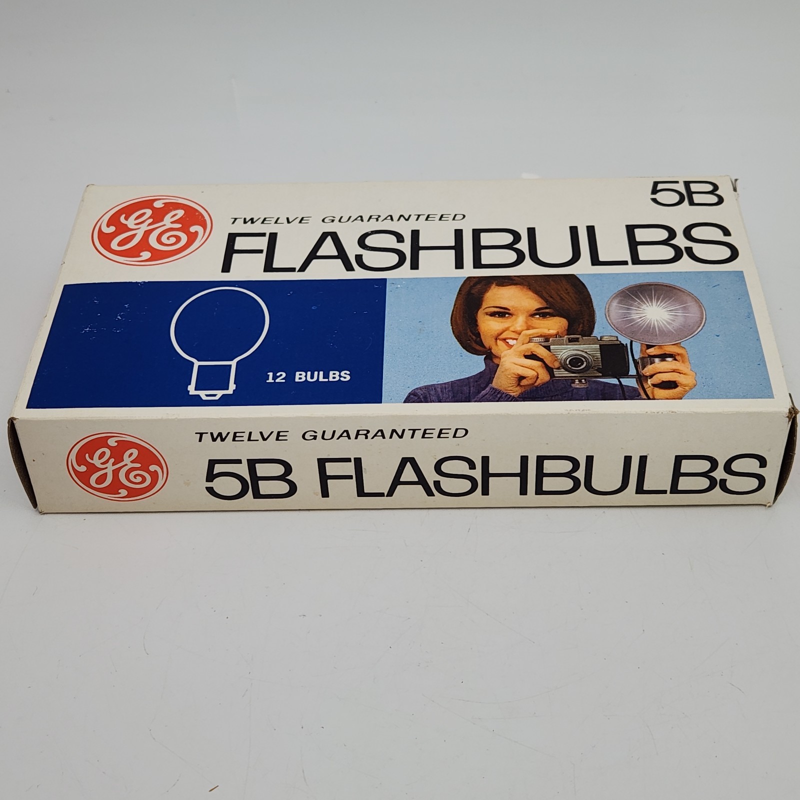 Vtg General Electric GE 5B Camera Flashbulbs 1 Box Of 10 Bulbs (F5B)