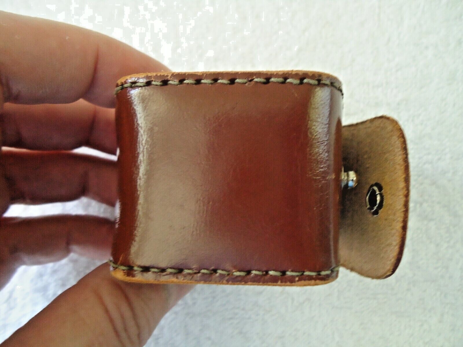 Vintage AO CO.? Leather Camera Lens Holder With a Couple of Lens ” GREAT ITEM “