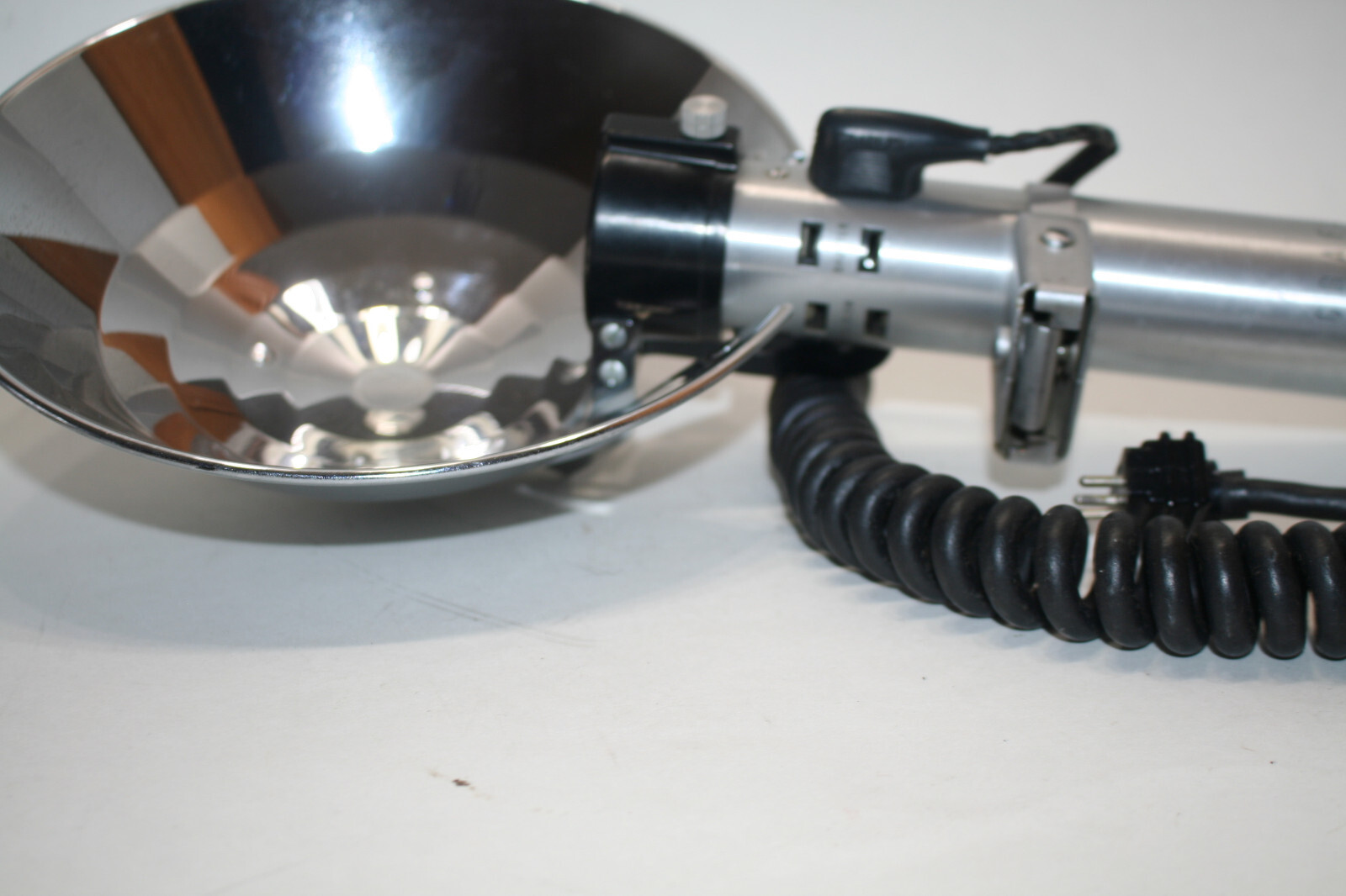 Graflex Synchronizer Flash Handle Star Wars Light Saber w/ Reflector, Sync Cord*