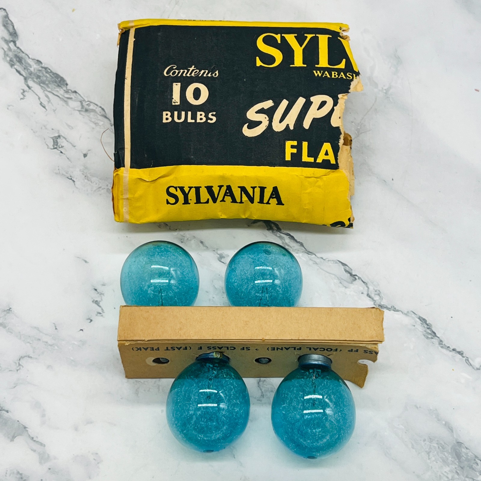 Sylvania 25B Vintage Camera Photo Flash Bulbs, 4 Bulbs