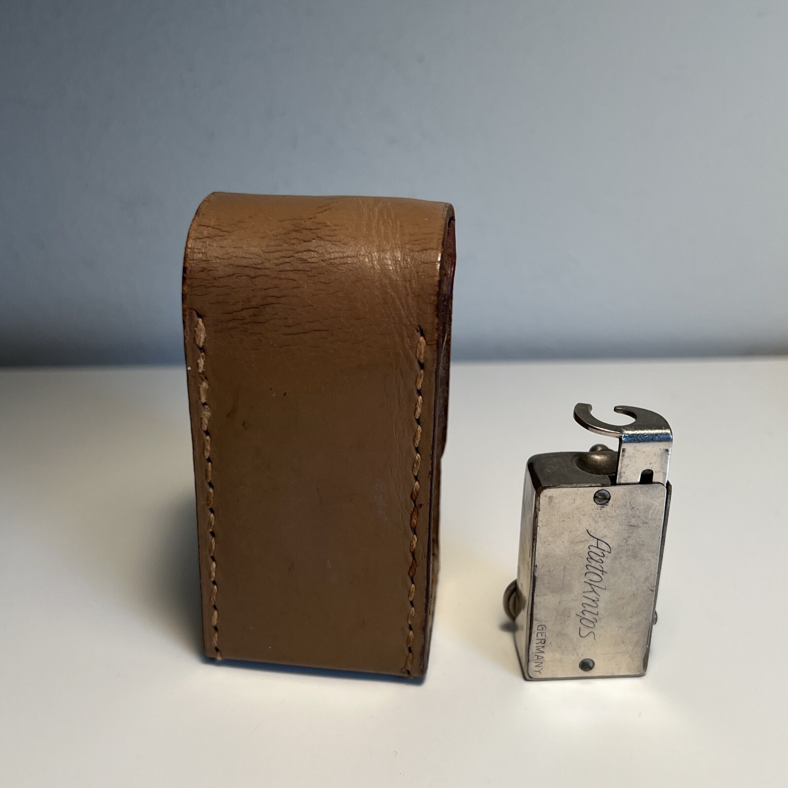 Vintage Autoknips Auto Self Timer Leather Case Germany Camera Photography Metal