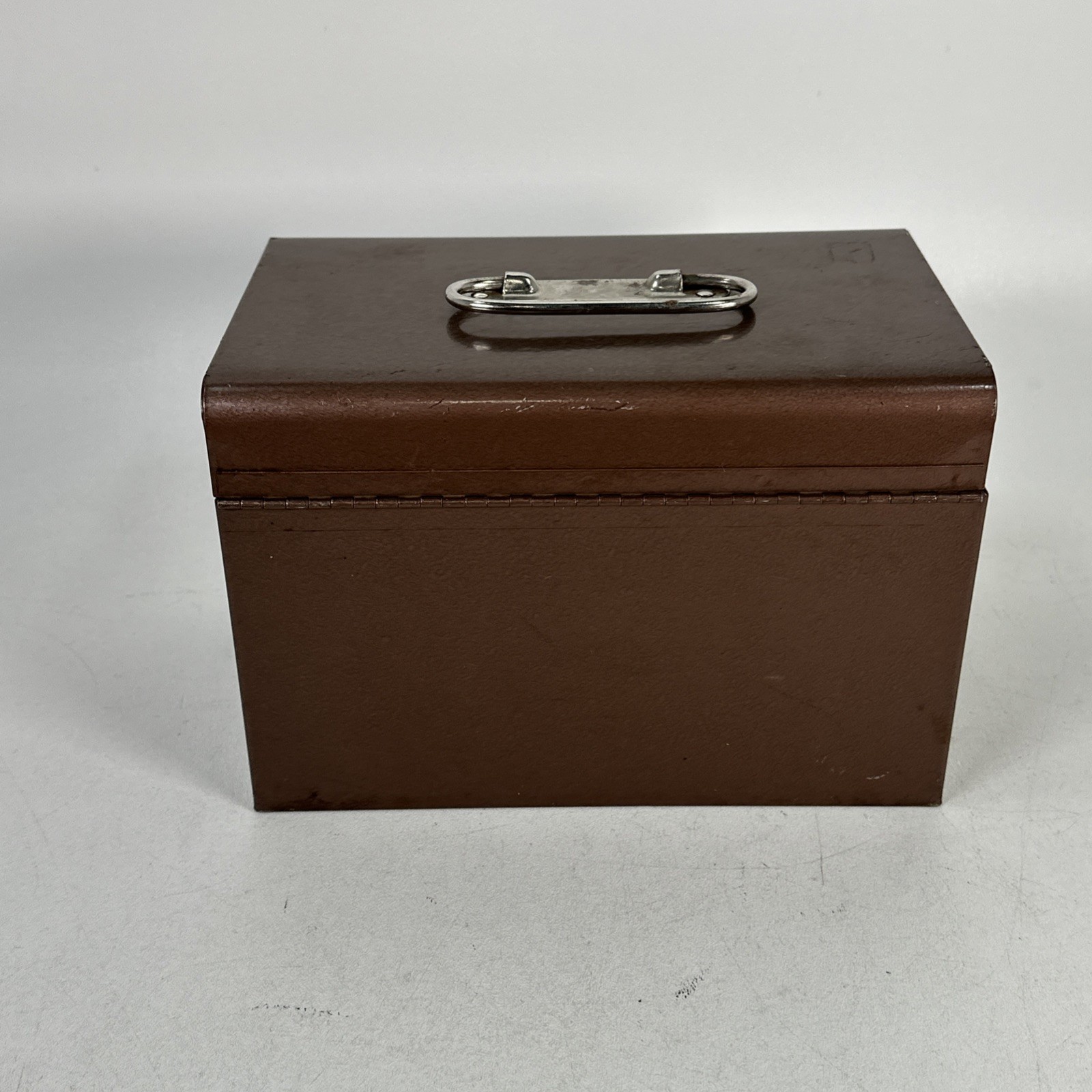 Vintage Ambassador Argus Case With Film Reels And Tin Cases Great Shape! Nice!