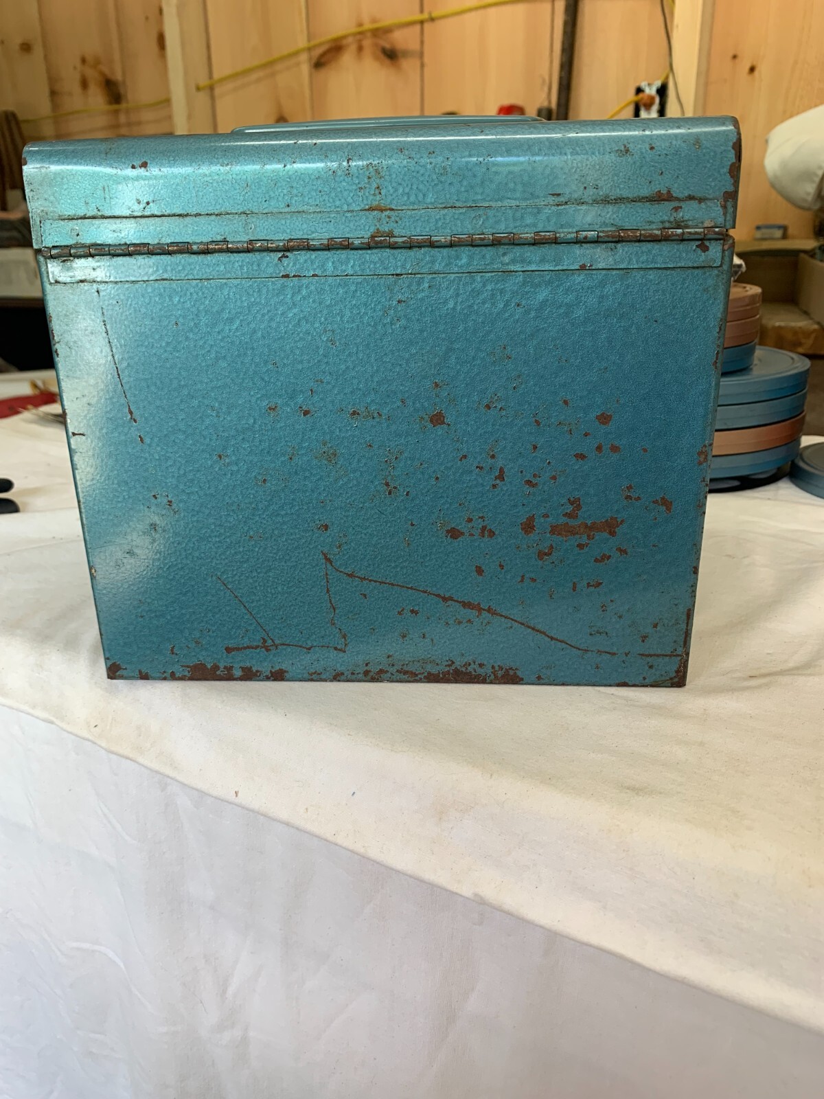 Vintage Metal Empty 8mm 5″ & 7″ Metal Film Reel / Canister Storage Case in Blue