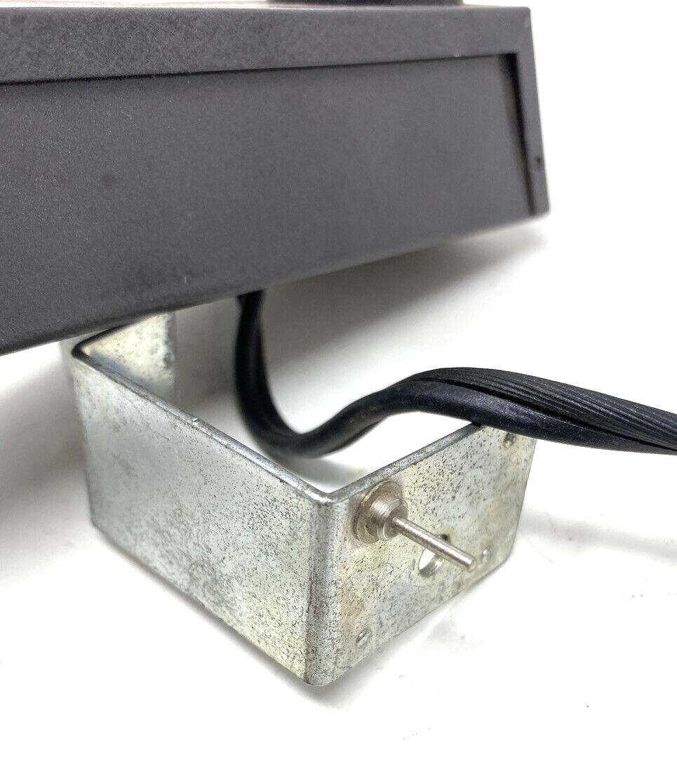 Vintage Movie Camera Bell & Howell 2 Light Bar Model 40726 120 Volts